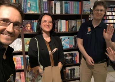 Bookship Kiadó - Profi Könyvtördelő Képzés